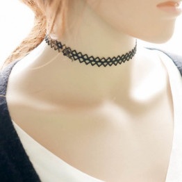 Punk Style Triangle Choker Necklace For Women