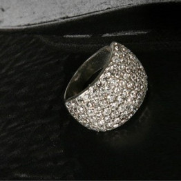Fashion Rhinestone Decorated Women's Ring